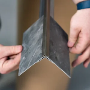 Profil STEEL CLIPS colt exterior