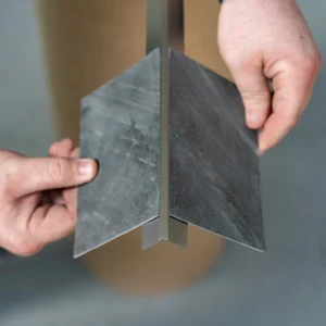 Profil STEEL colt exterior